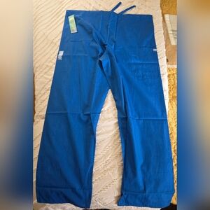 Fundamental Scrubs Unisex Size Large Blue Pants.